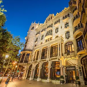 Casa Fuster G.l Monumento 5*, ברצלונה ספרד